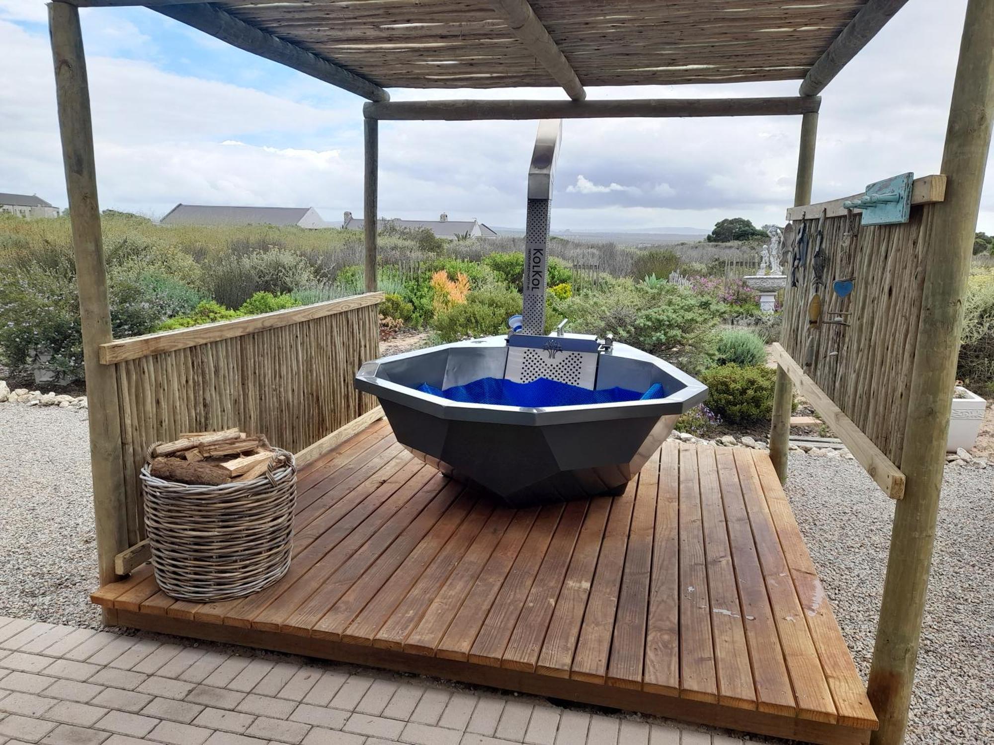 Camelot Cottages Langebaan Room photo